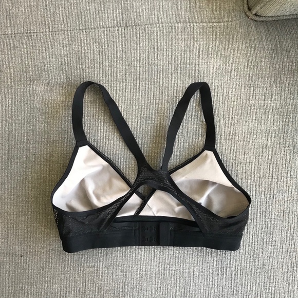 Lululemon Awake to Race Bra- 32C - Picture 6 of 9